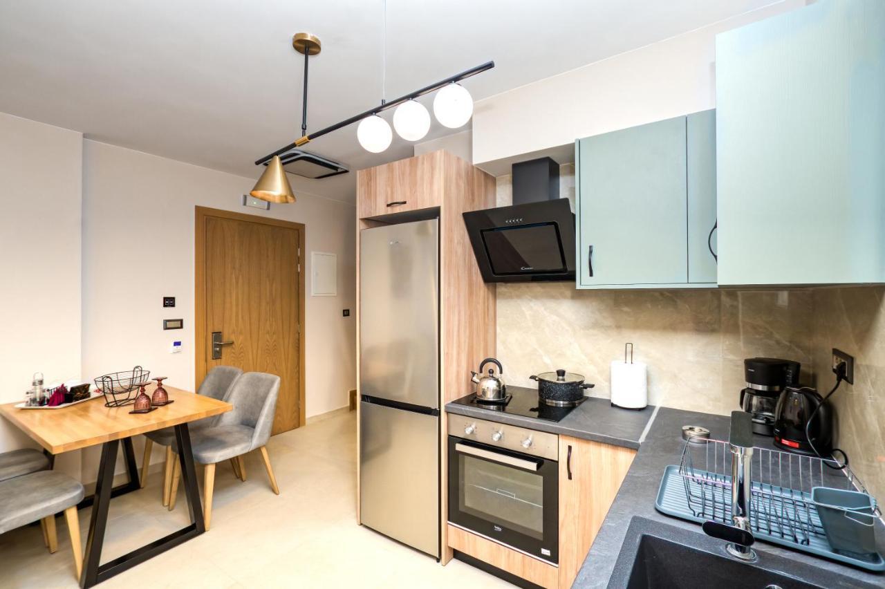 Sapphire Horizon Suites Kíssamos Екстериор снимка