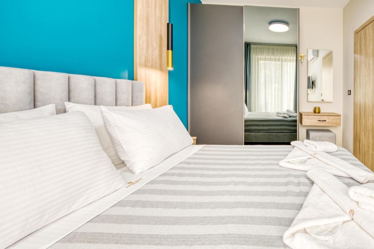 Sapphire Horizon Suites Kíssamos Екстериор снимка