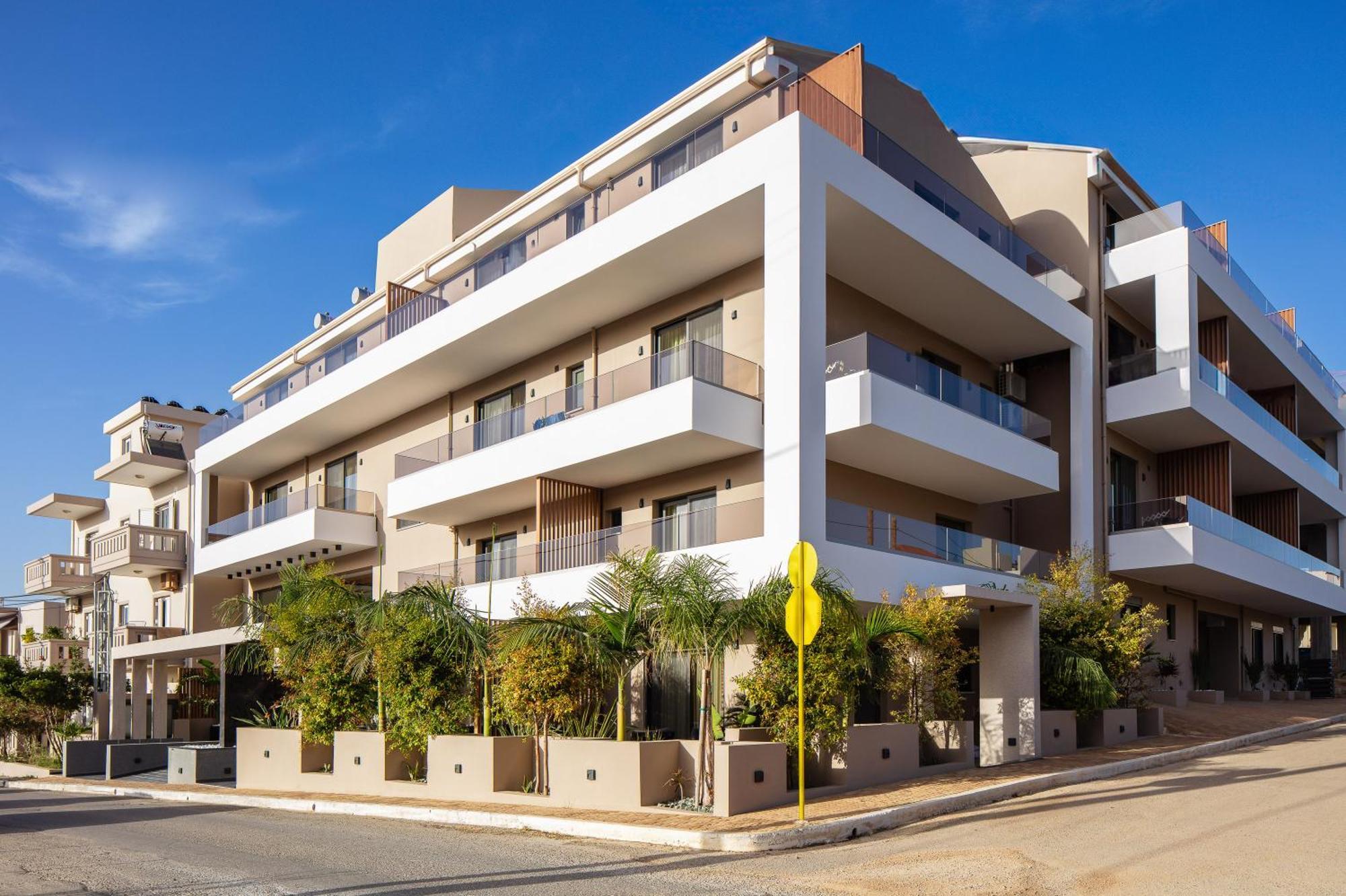 Sapphire Horizon Suites Kíssamos Екстериор снимка